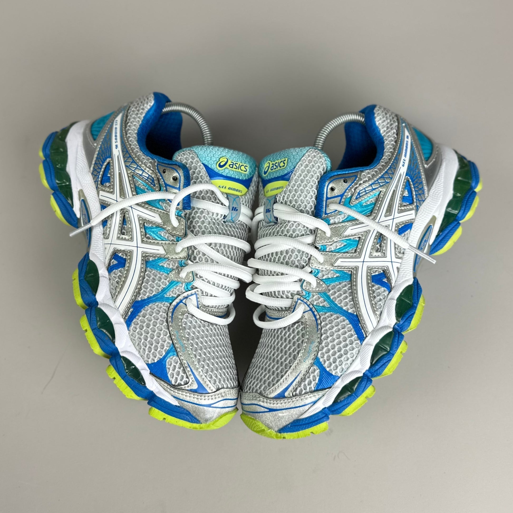 NIMBUS 16