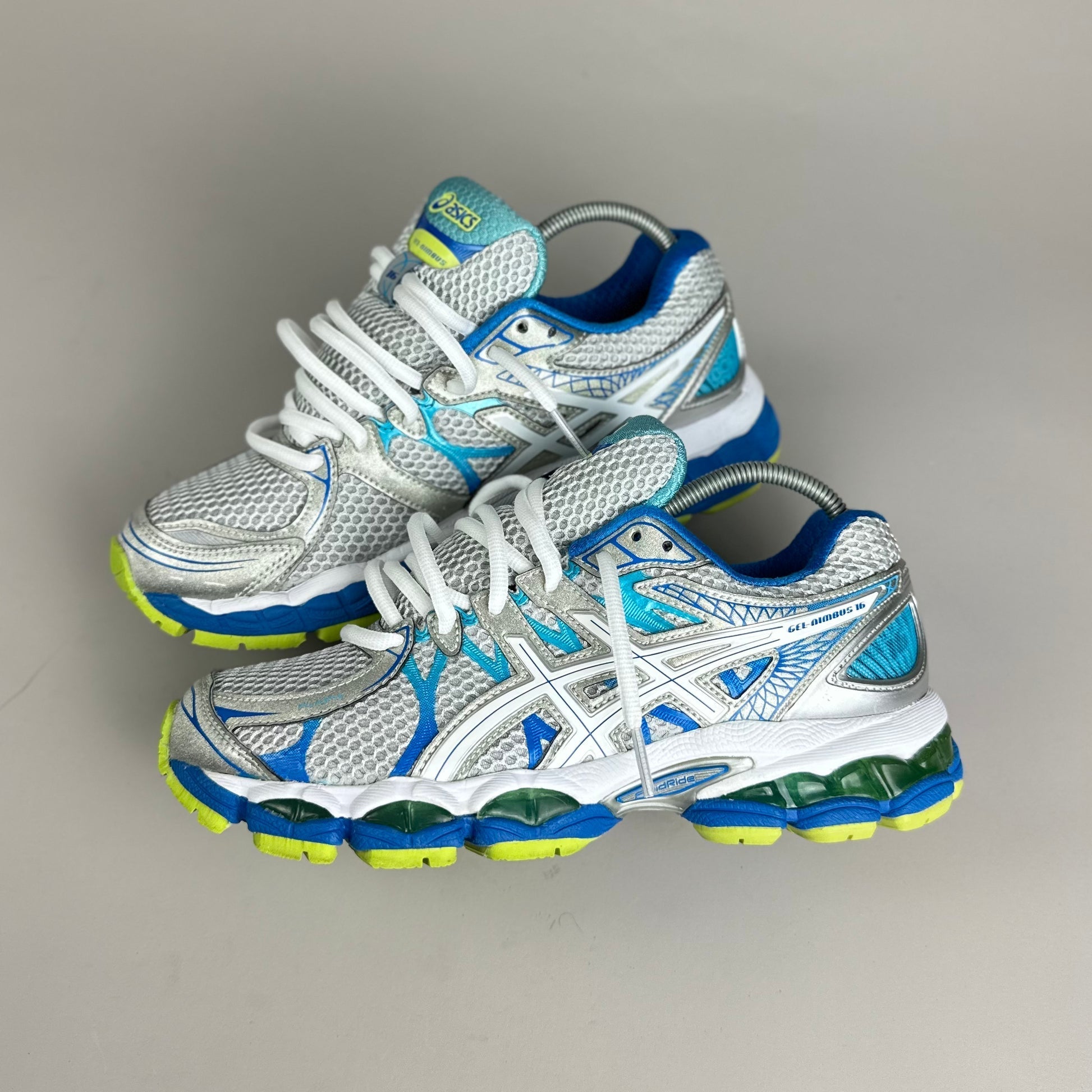NIMBUS 16